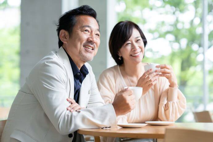50代の出会いの場はどこにある？新しいパートナーと出会う方法